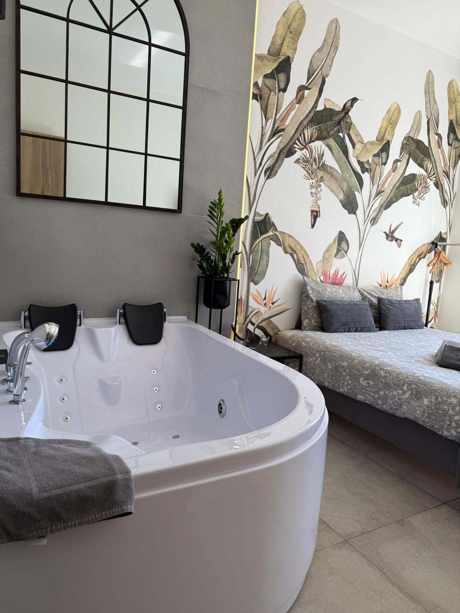Jacuzzi Apartamenty Gdansk - Relax Apartments المظهر الخارجي الصورة